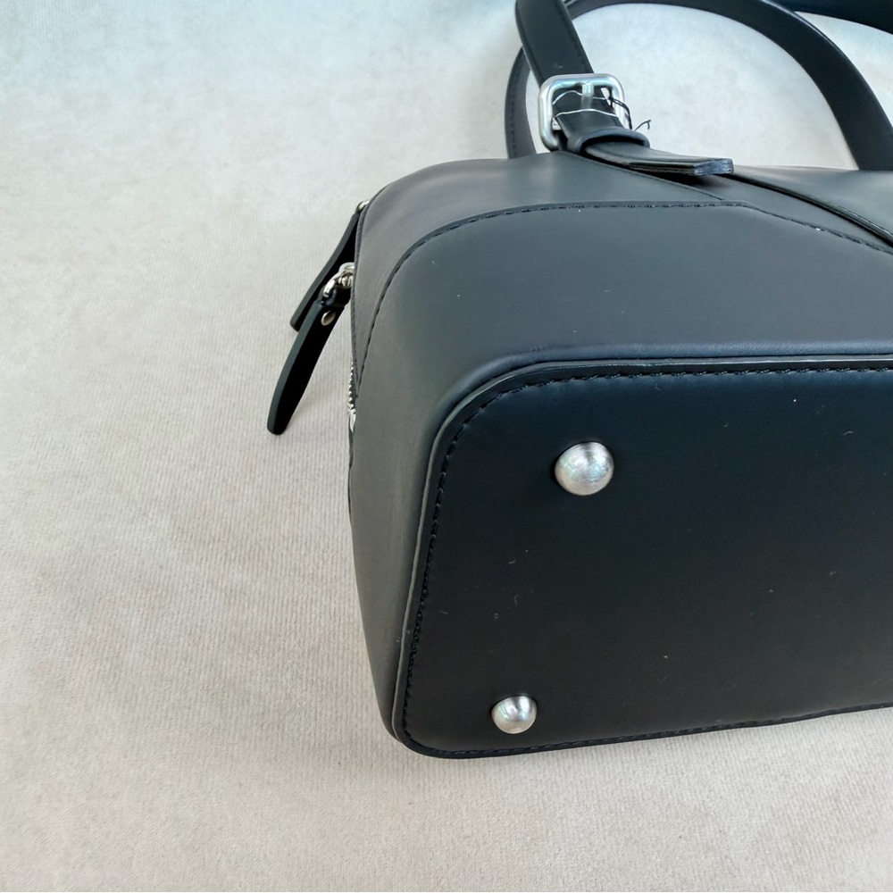 Authentic Burberry Japan Exclusive Leather Top Handle Bag Nova Check Lining - Picture 14 of 17